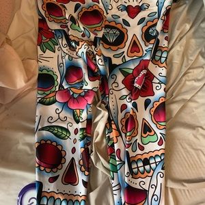 Sugar skull leggings size XL